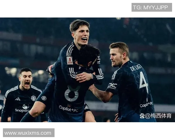 俄超焦点战希姆基迎战中央陆军期待精彩对决与激烈竞争 俄超焦点战希姆基迎战中央陆军期待精彩对决与激烈竞争