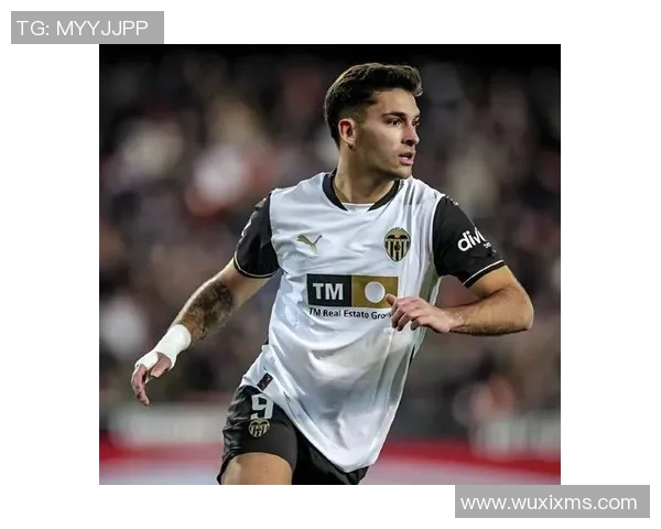 1-1，26岁皇马旧将力挽狂澜救主，率队逼平马略卡，防止西甲2连败